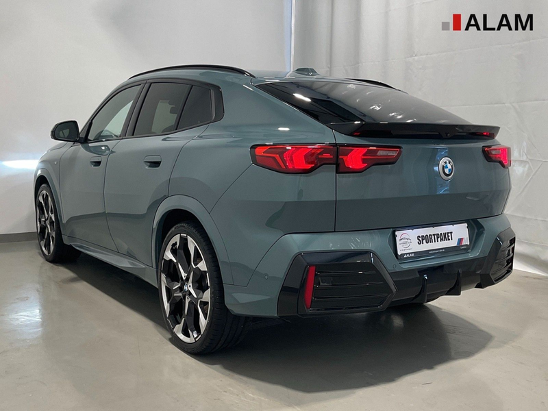 BMW X2 20 d xDrive M Sport ACC HUD Lane Park Sound — photo 4