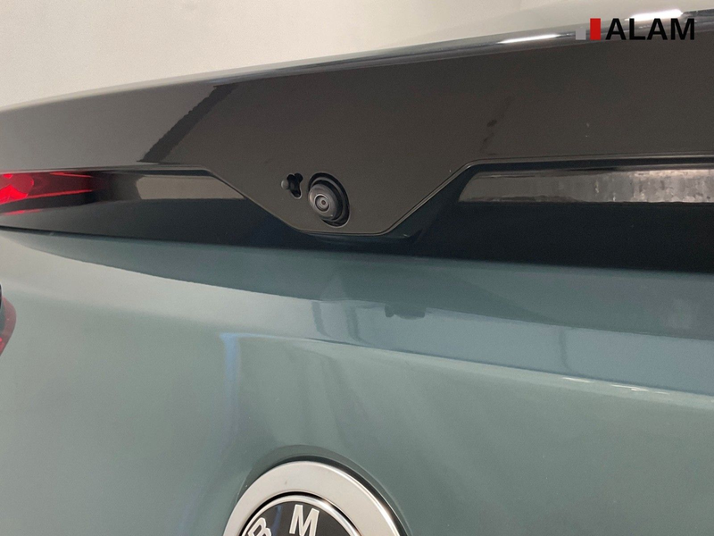 BMW X2 20 d xDrive M Sport ACC HUD Lane Park Sound — photo 11