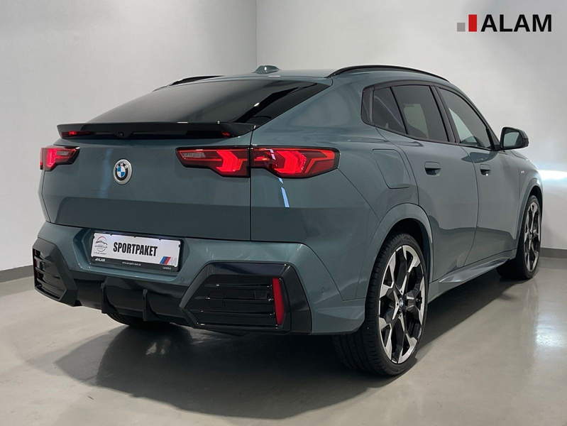 BMW X2 20 d xDrive M Sport ACC HUD Lane Park Sound — photo 5