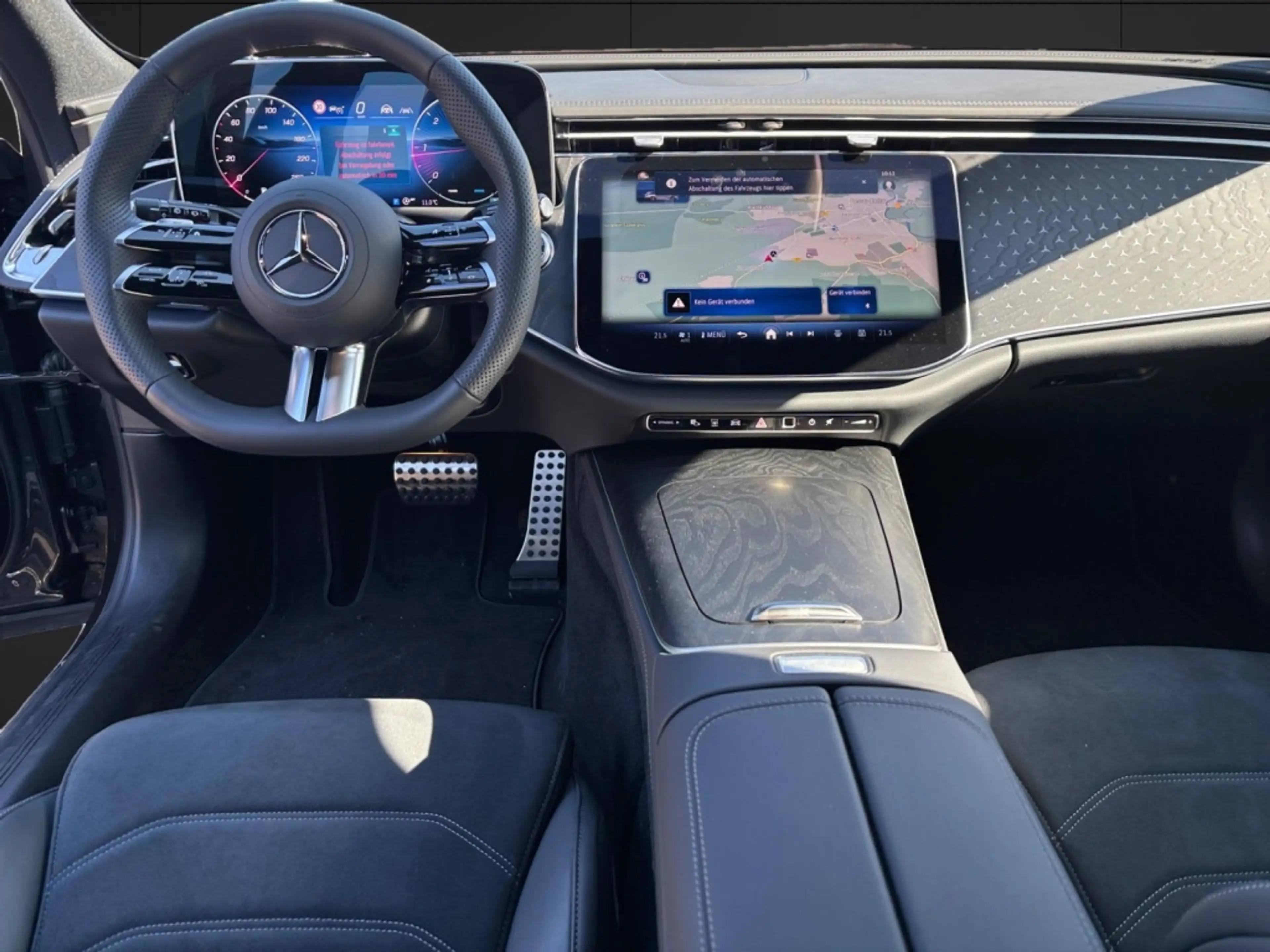 Mercedes-Benz E 450 d 4MATIC T-Modell AMG*AHV*Fahrassistenz — photo 12