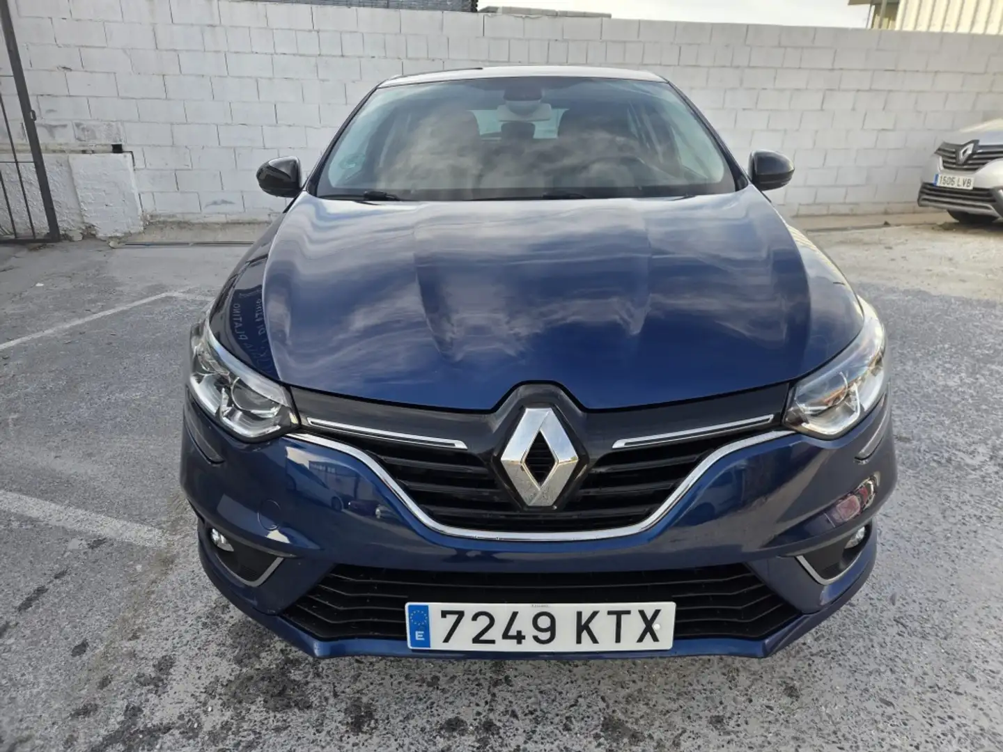 Renault Megane 1.3 TCe GPF Limited + EDC 103kW Azul - 2
