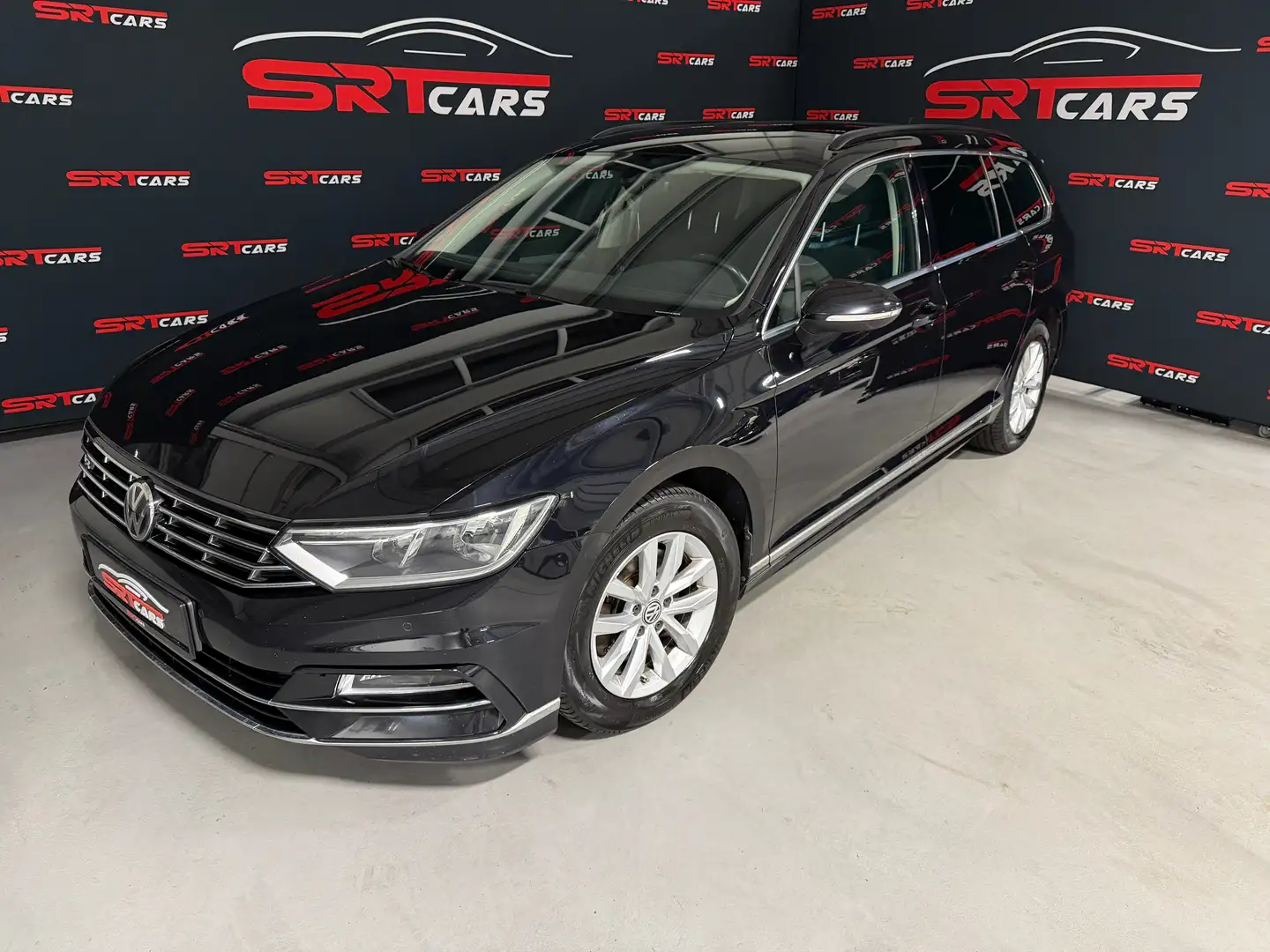 Volkswagen Passat Variant 2.0 TDI *Navi*AHK*Sitzheizung* Rline Sportpaket Noir - 1