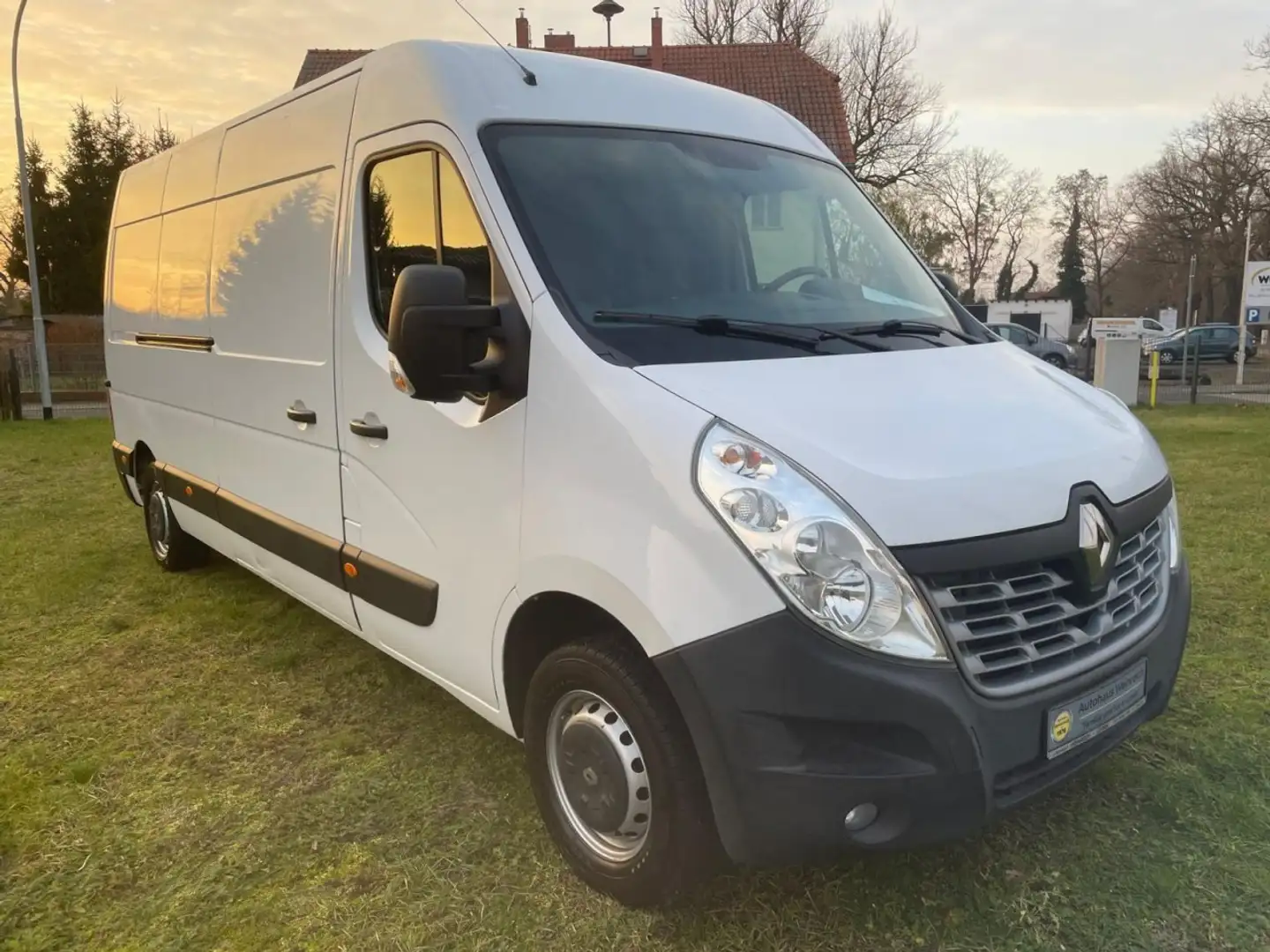Renault Master 3,5t dCi 145 L3H2 mit Klima Klima Rückfahrkamera Fehér - 2