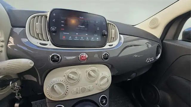 Fiat 500 view 13