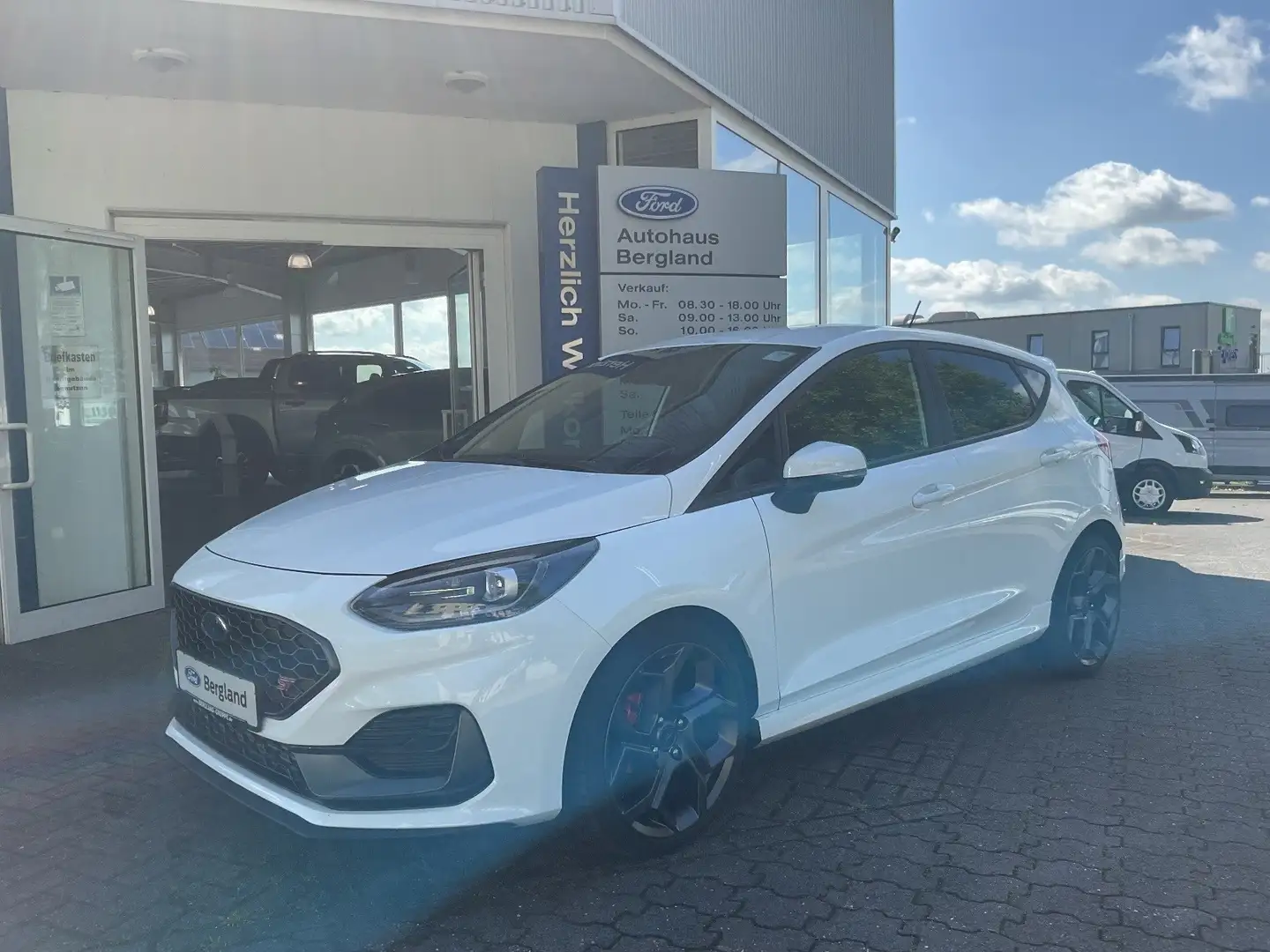 Ford Fiesta ST X 200PS *Flatrate+*LED-Matrix*Ke*NAVI* Wit - 1