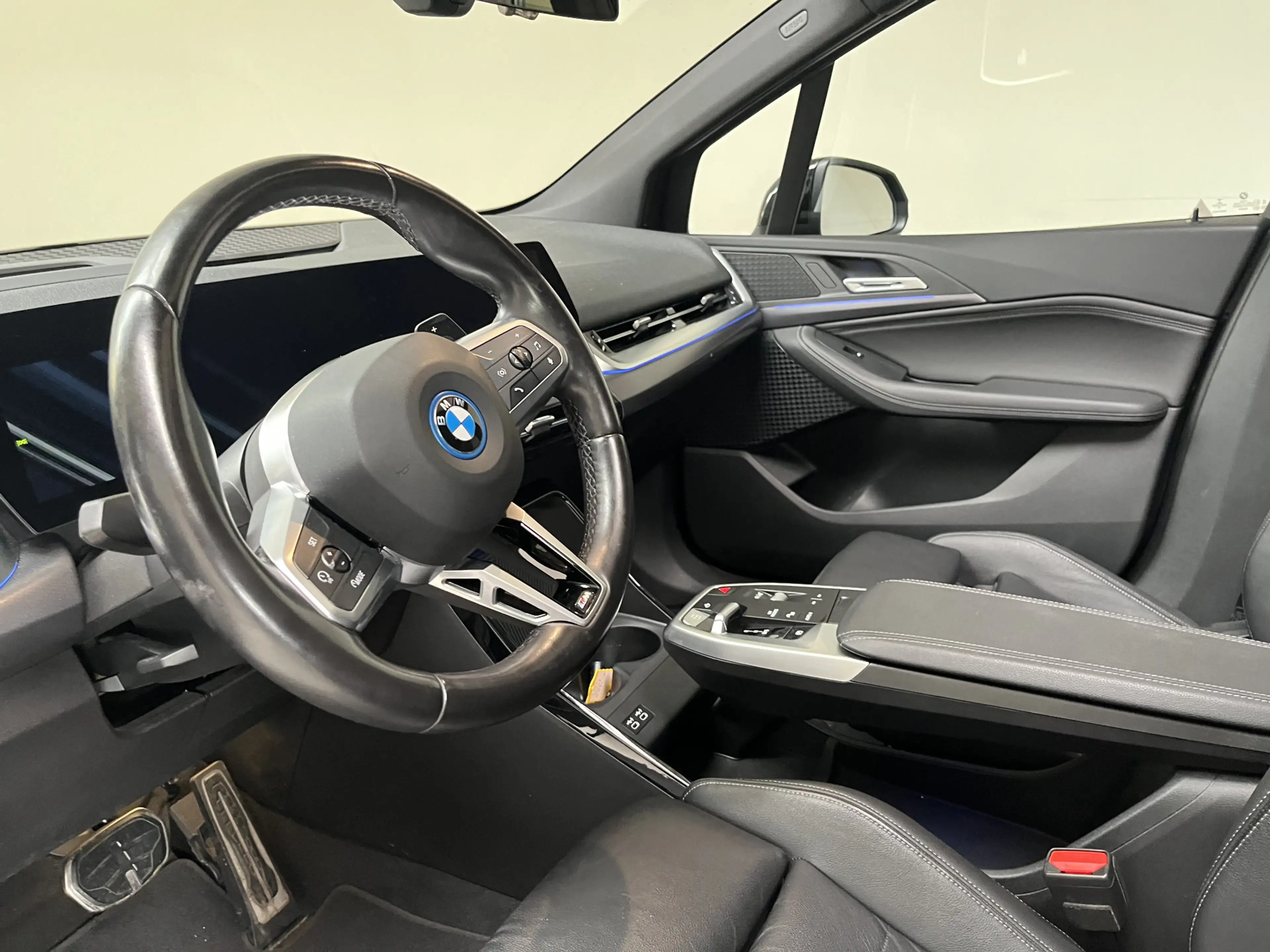 BMW 230 2-serie Active Tourer 230e xDrive | M-Sport | Pano — photo 9