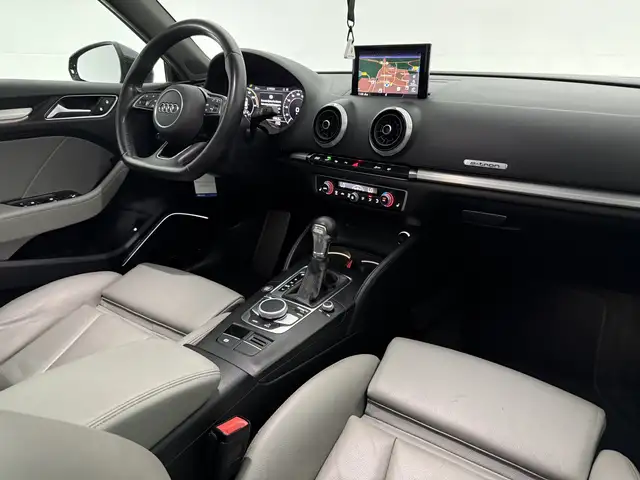 Audi A3 view 14