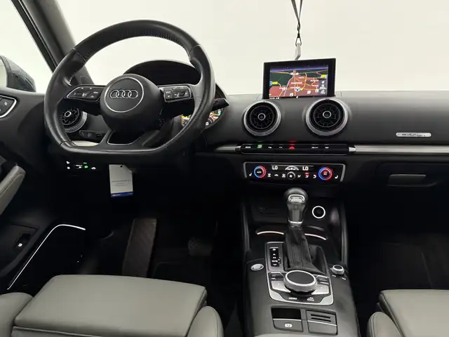 Audi A3 view 13