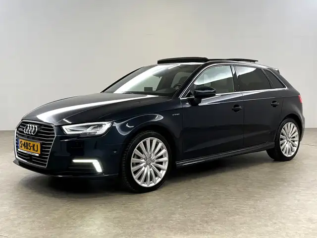 Audi A3 view 7
