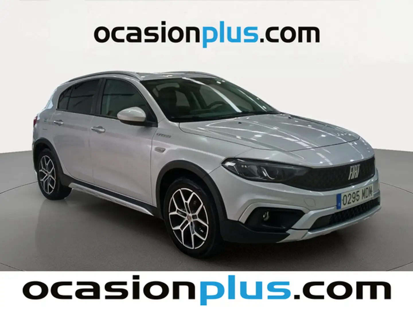 Fiat Tipo 1.5 Hybrid Cross DCT 96KW Gris - 2