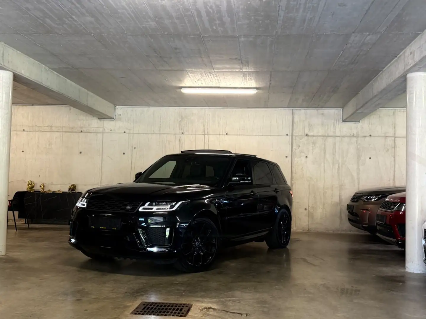 Land Rover Range Rover Sport 3,0 SDV6 HSE Dynamic *AHK*Meridian*PANO*TOP Schwarz - 2