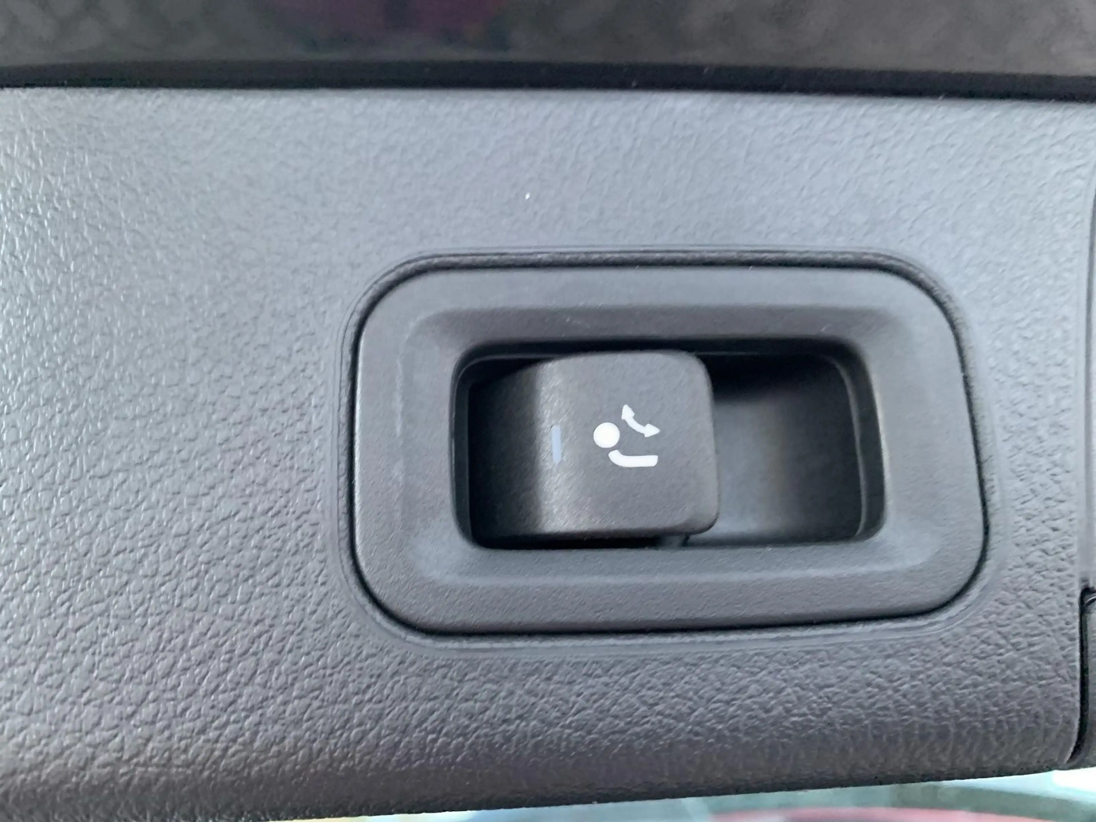Mercedes-Benz B 200 d AHK+el.Klappe+Ambiente+LED+Kamera — photo 7