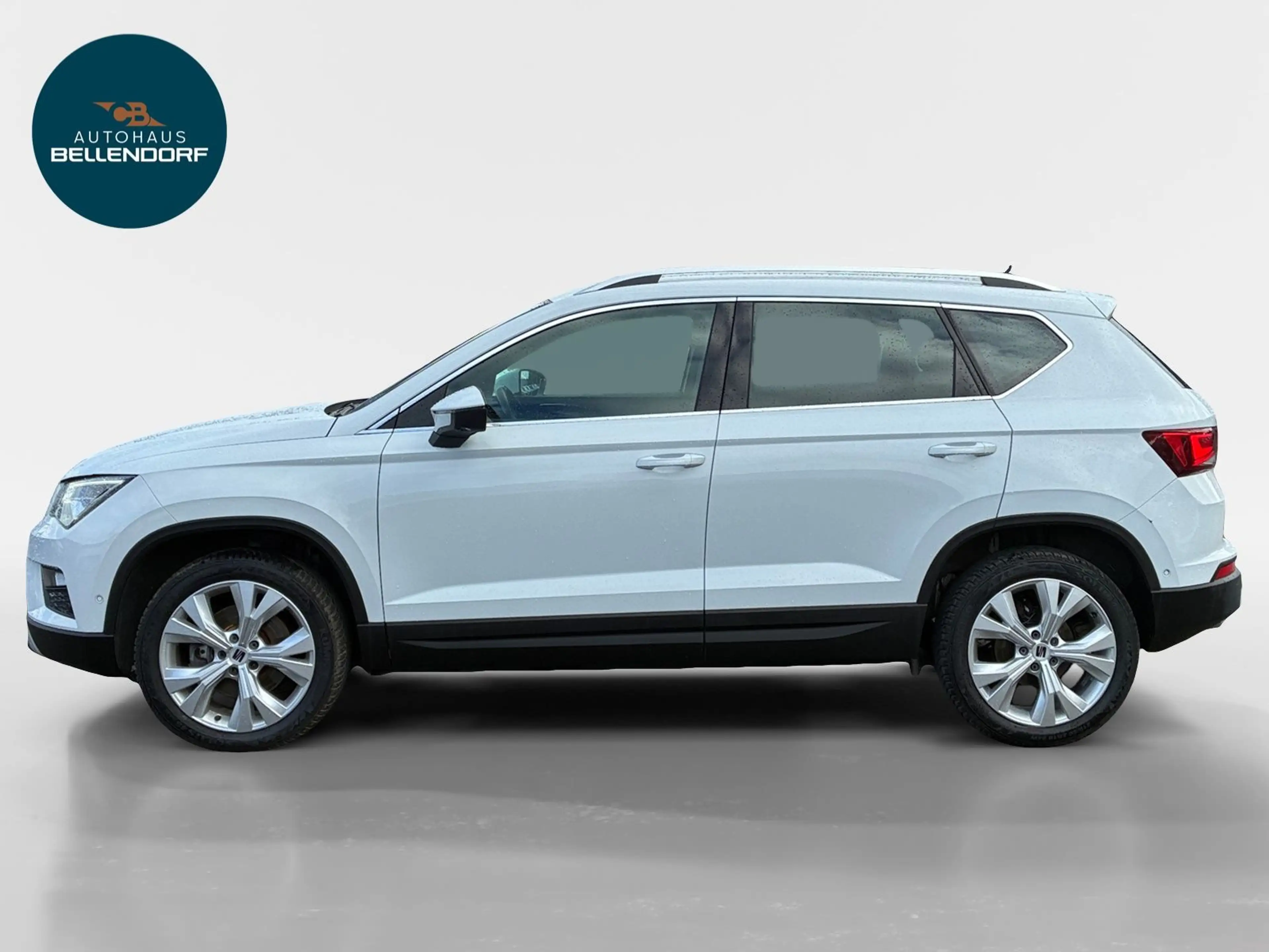SEAT Ateca 1.4 TSI 6 Gang Xcellence Navi AHK Top View — photo 2