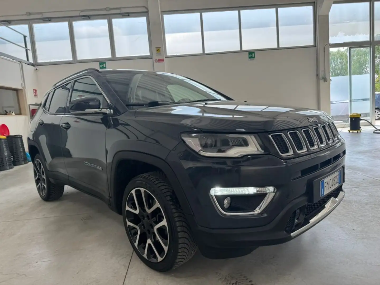 Jeep Compass 2.0 Multijet II aut. 4WD Limited Gris - 2