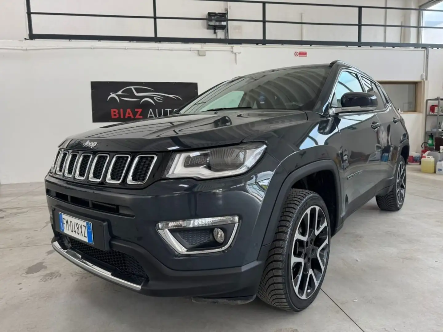 Jeep Compass 2.0 Multijet II aut. 4WD Limited Gris - 1