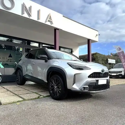 Toyota Yaris Cross 1.5h Adventure awd-i 116cv e-cvt