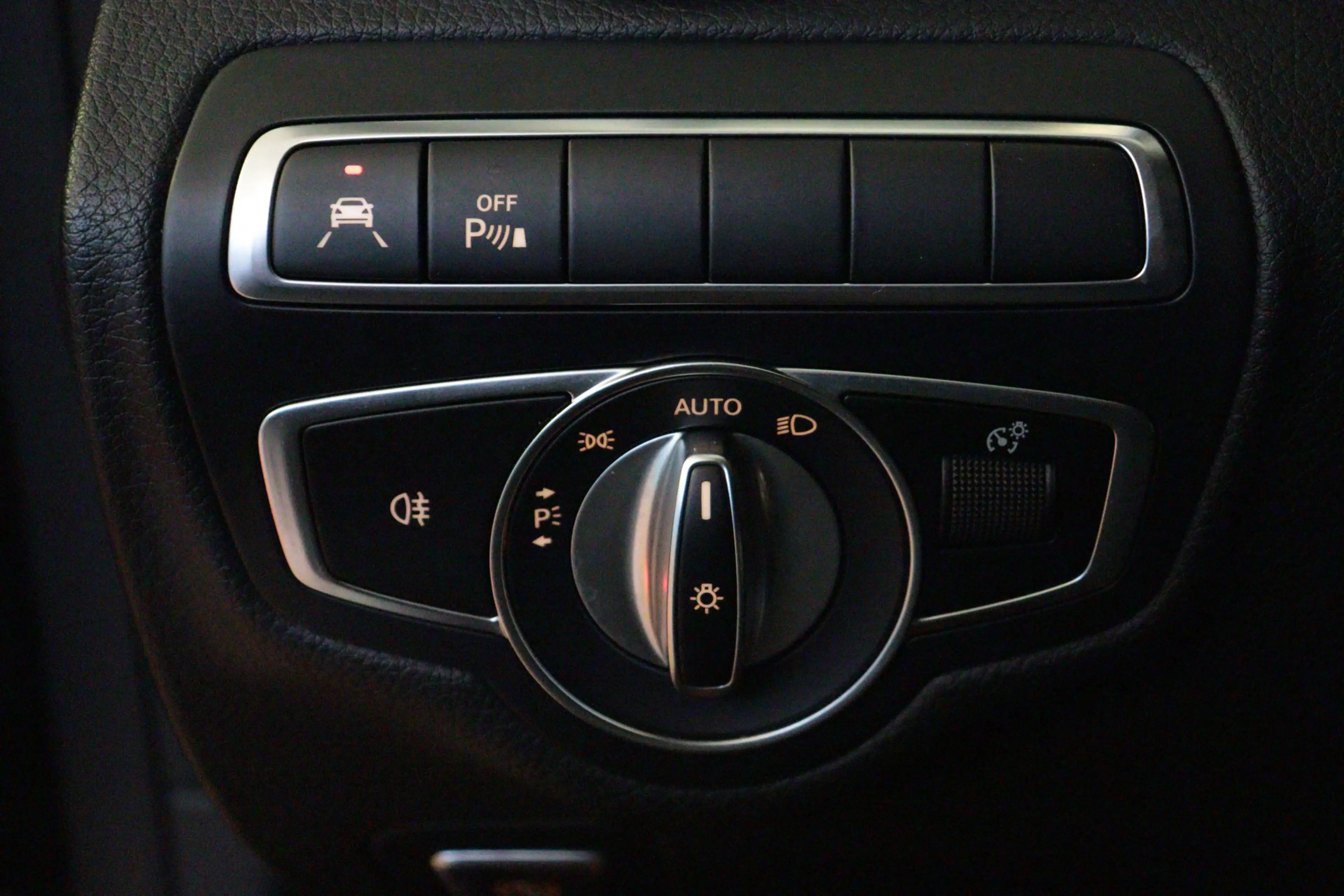 Mercedes-Benz C 350 C350e Estate | NAVI | CAMERA + PDC | STOELVERW | C — photo 12