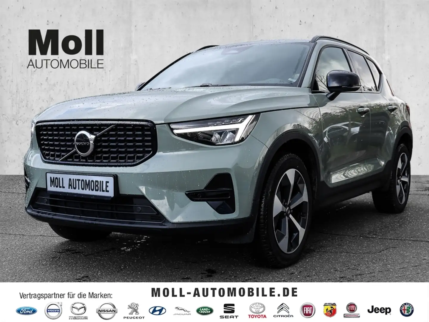 Volvo XC40 Plus Dark 2WD B3 EU6d digitales Cockpit Memory Sit Zöld - 1