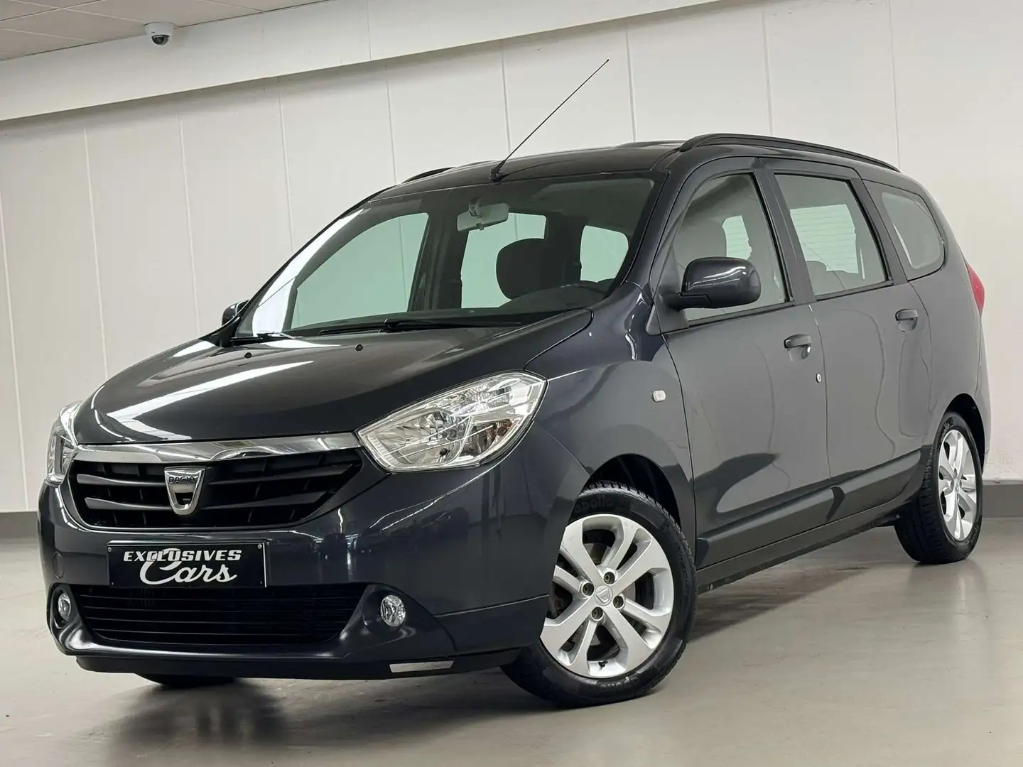 Dacia Lodgy 1.5 DCI 109CV  1ere MAIN  GPS RADAR CLIM Gris - 1