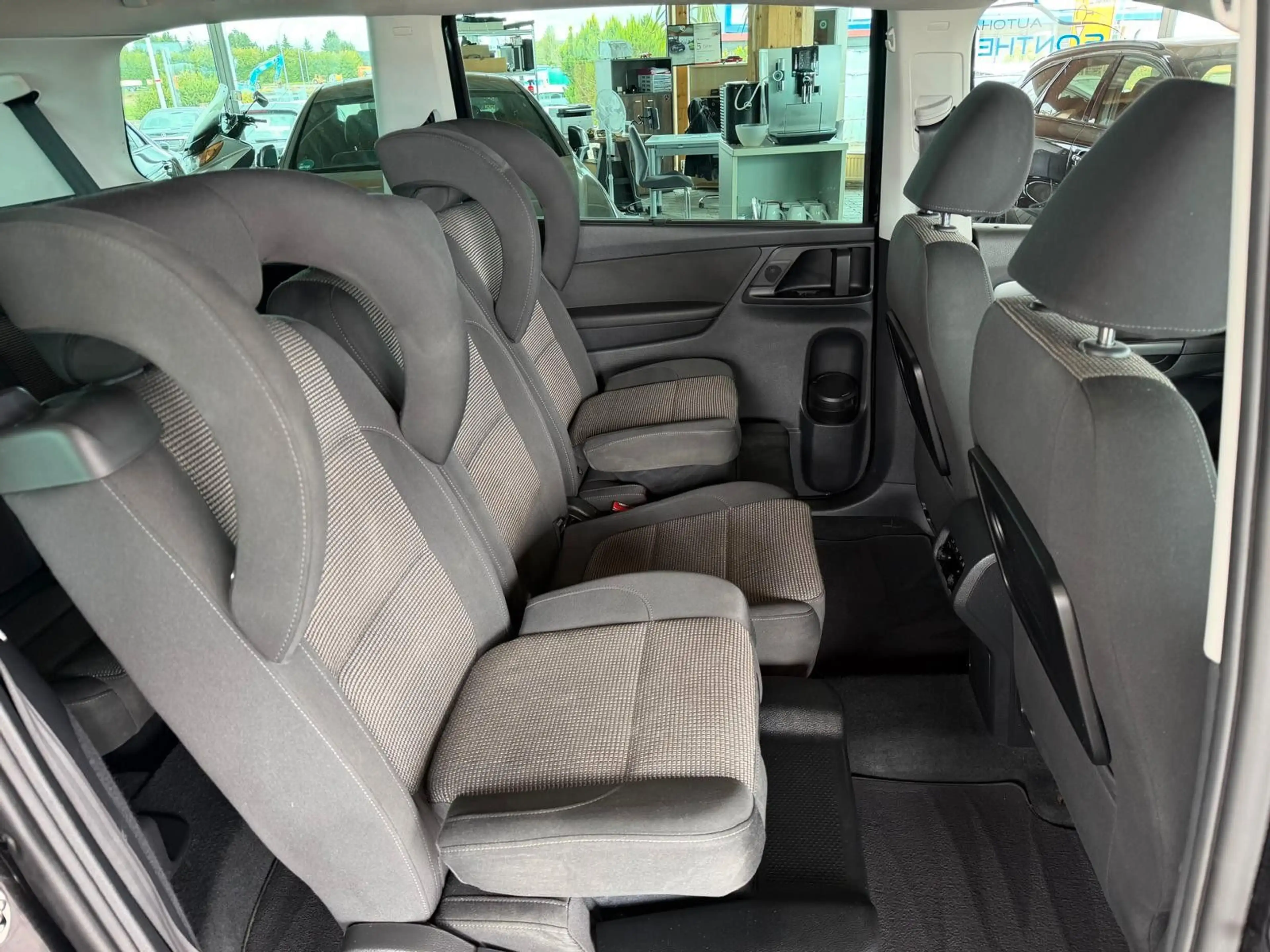 Volkswagen Sharan BMT*SHZ*PDC*Temp*Pano*Nav*7Sitzer — photo 16