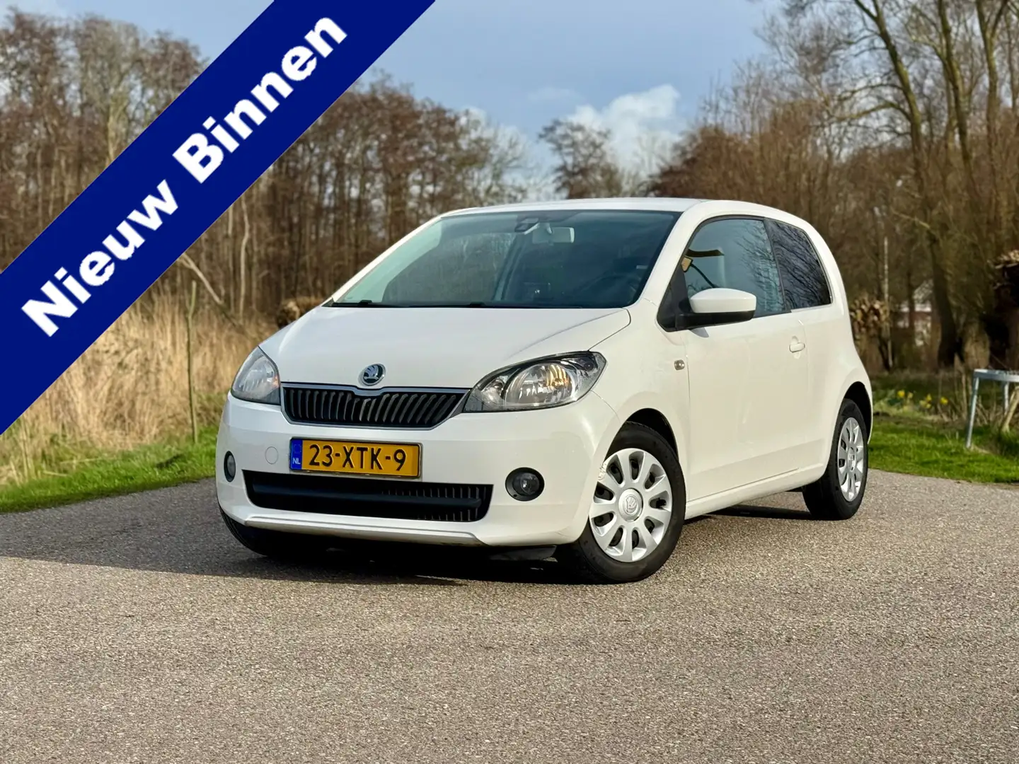 Skoda Citigo 1.0 Greentech Tour Airco Navigatie Cruise Control Weiß - 1