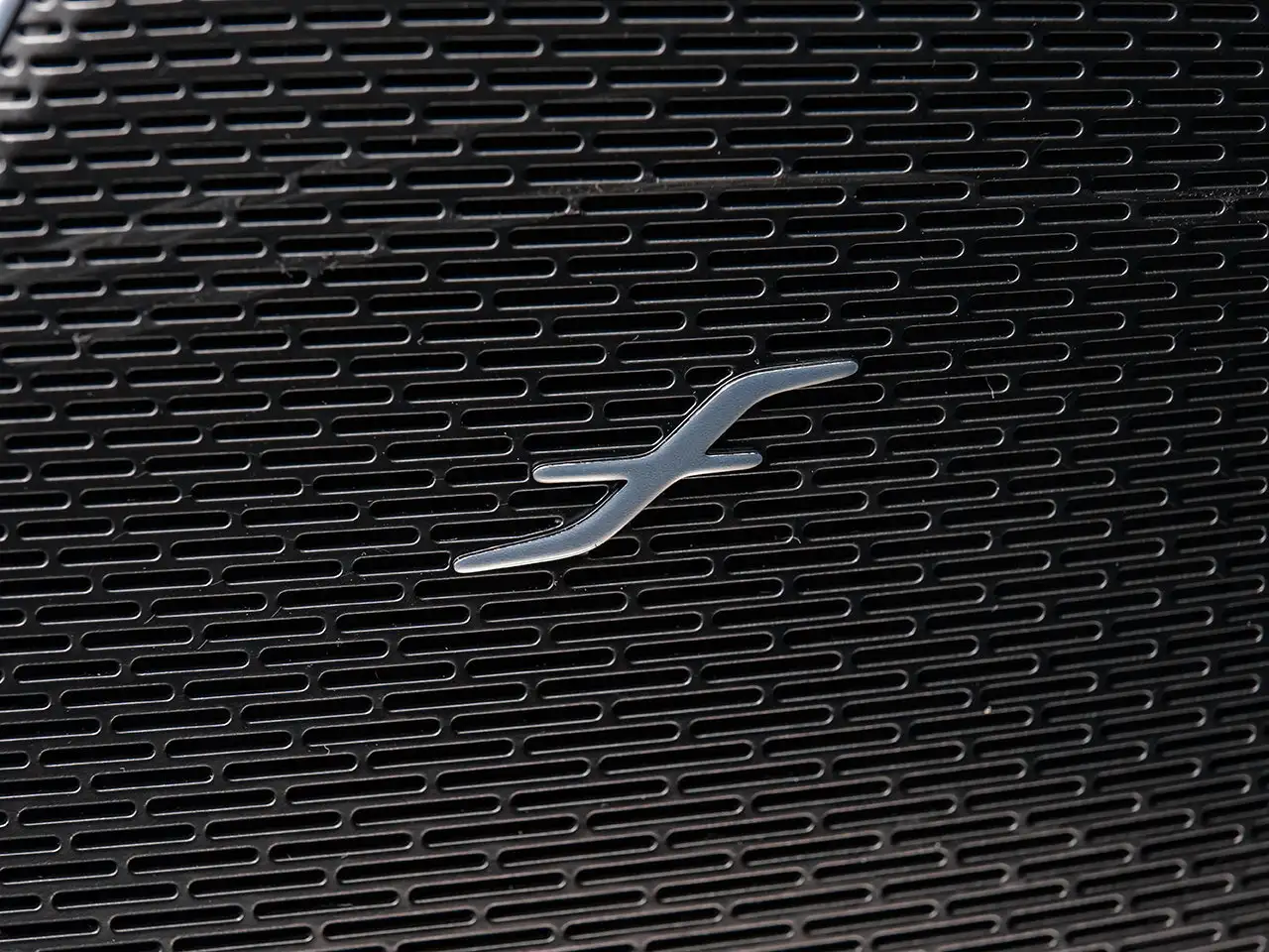 Mercedes-Benz CLA снимка Mercedes-Benz CLA