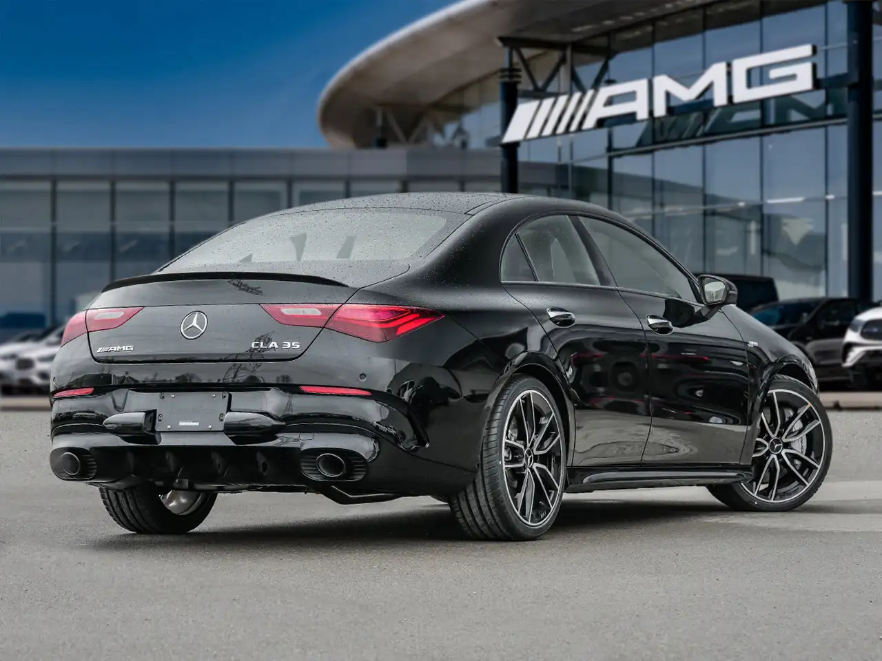 Mercedes-Benz CLA снимка Mercedes-Benz CLA