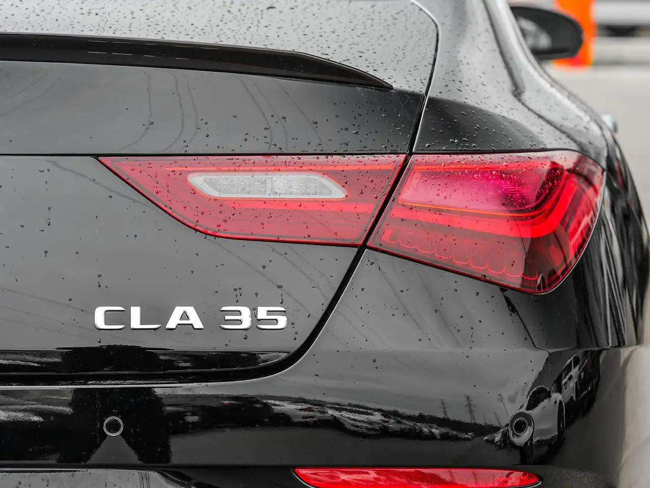 Mercedes-Benz CLA снимка Mercedes-Benz CLA