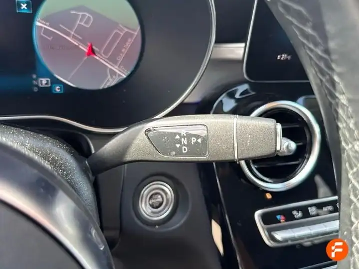 Mercedes-Benz GLC 2022, foto 16