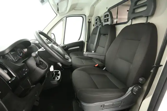 Fiat Ducato view 9