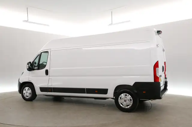 Fiat Ducato view 4