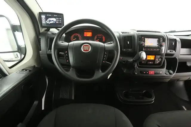 Fiat Ducato view 2