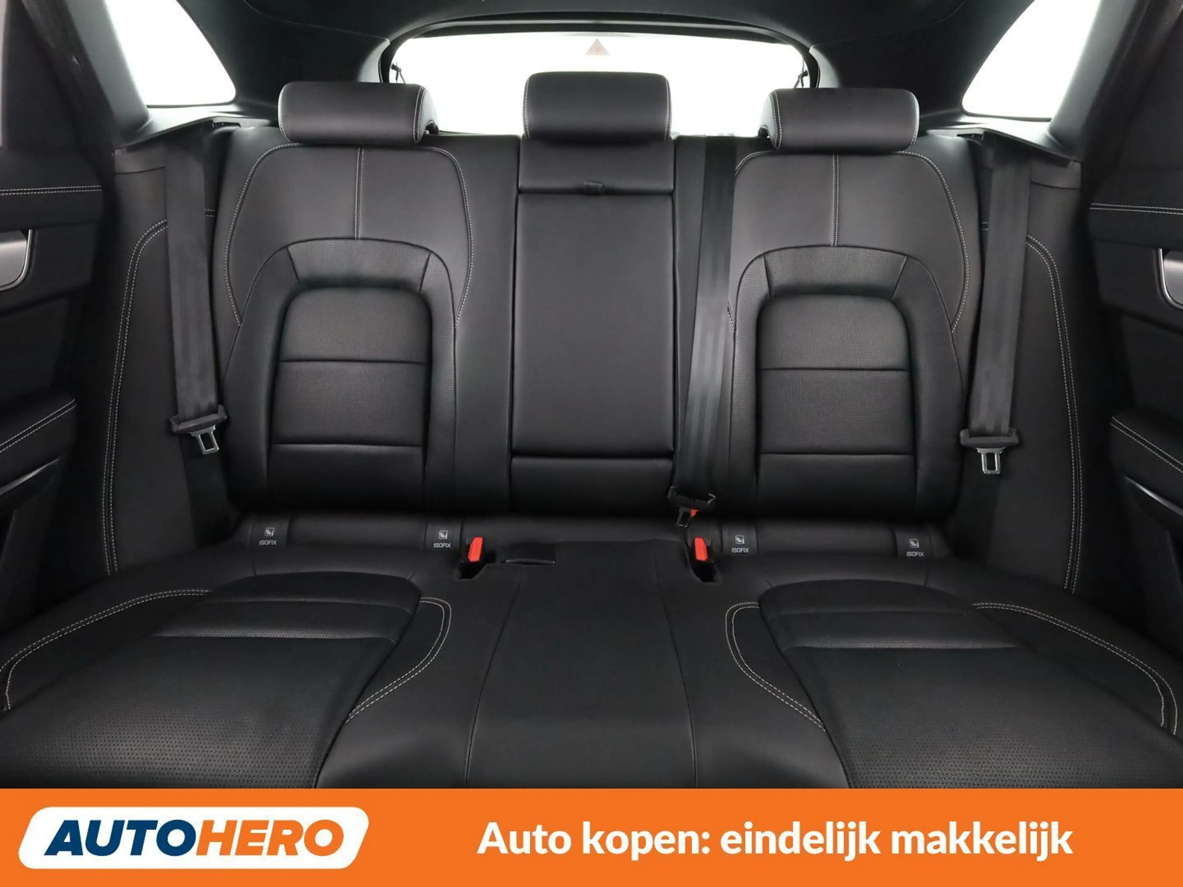 Jaguar F-Pace P400e Plug-in Hybrid R-Dynamic SE AWD — photo 15