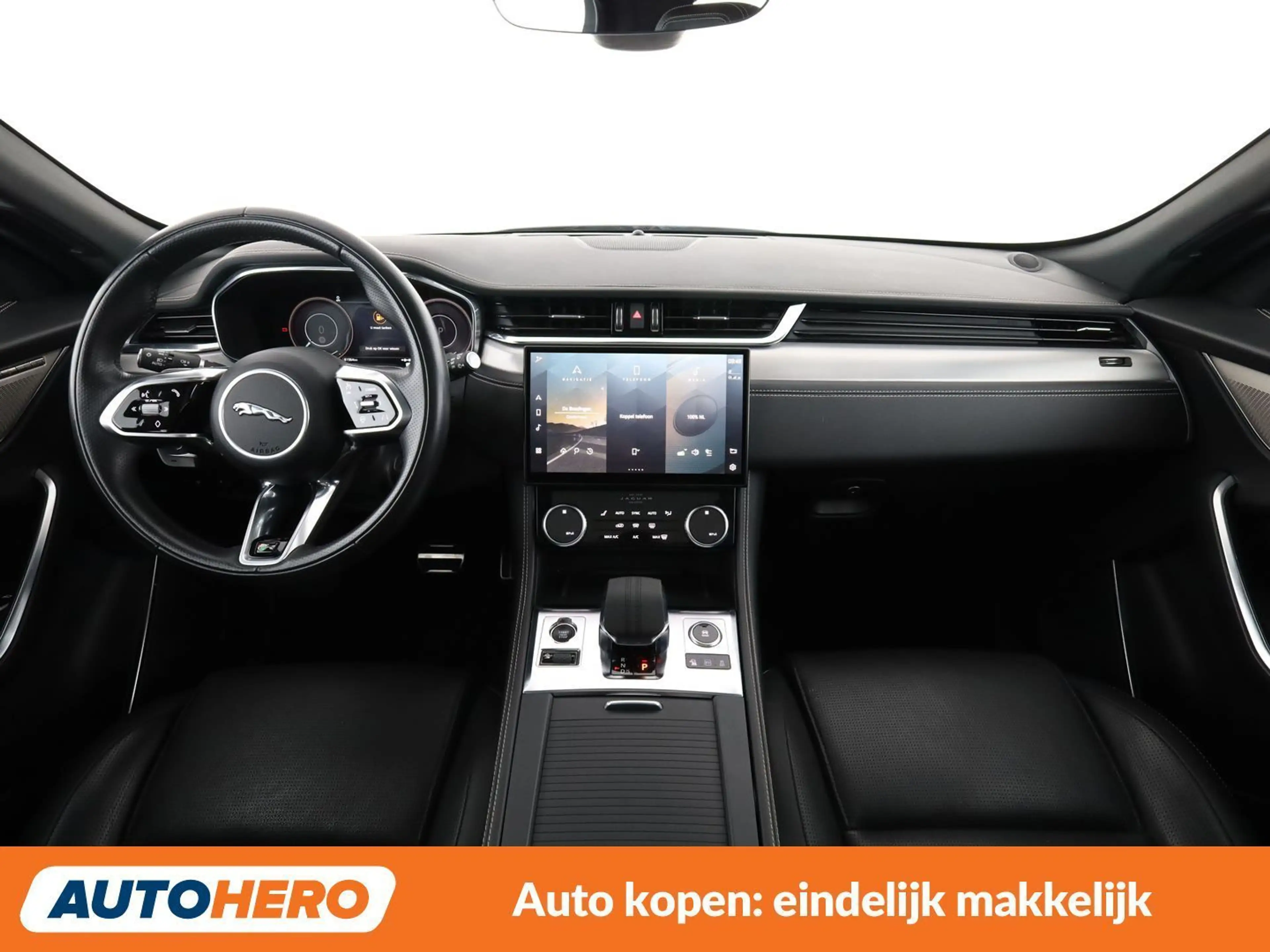 Jaguar F-Pace P400e Plug-in Hybrid R-Dynamic SE AWD — photo 12