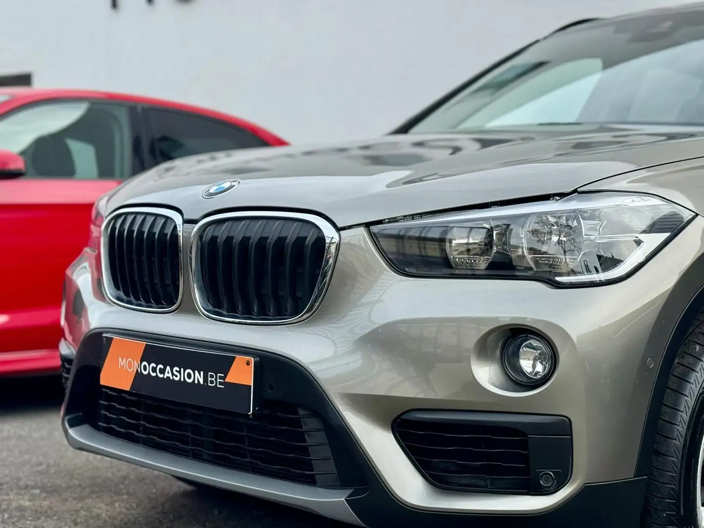 BMW X1 1.5d AUTOMATIQUE GPS CAPTEURS CUIR LED DE JOUR Beige - 2