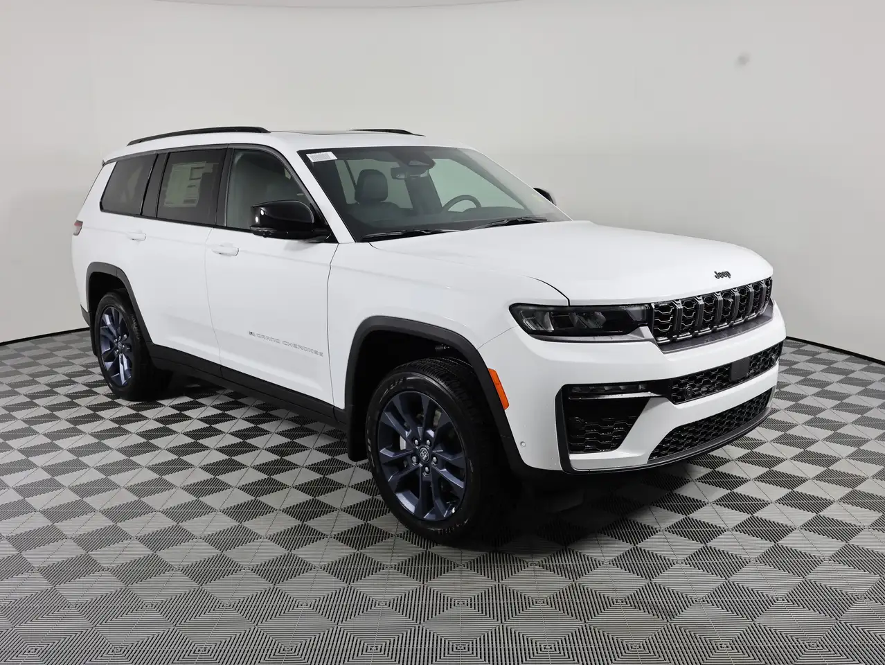 Jeep Grand Cherokee снимка Jeep Grand Cherokee