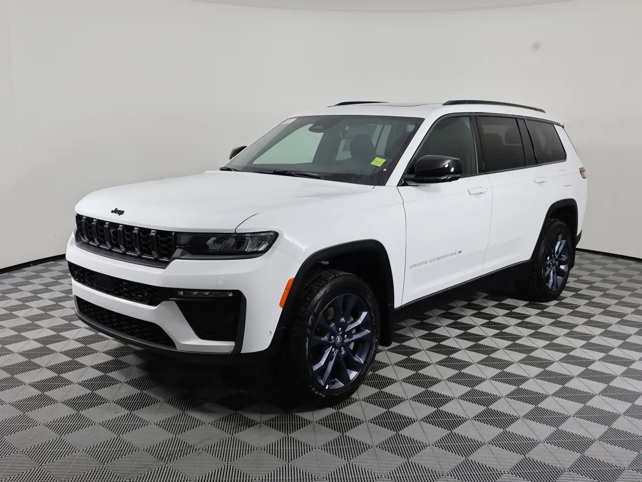 Jeep Grand Cherokee снимка Jeep Grand Cherokee