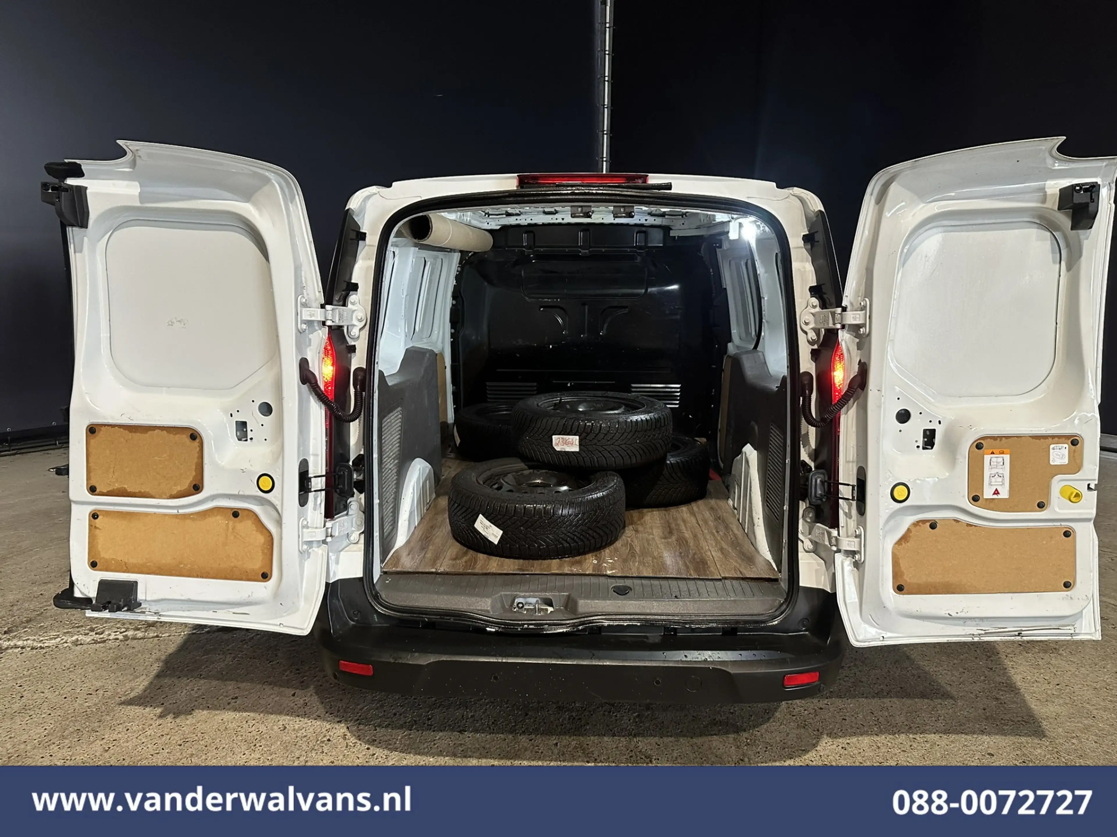 Ford Transit Connect 1.5 EcoBlue 120pk L2H1 Euro6 Airco | Navigatie | C — photo 11