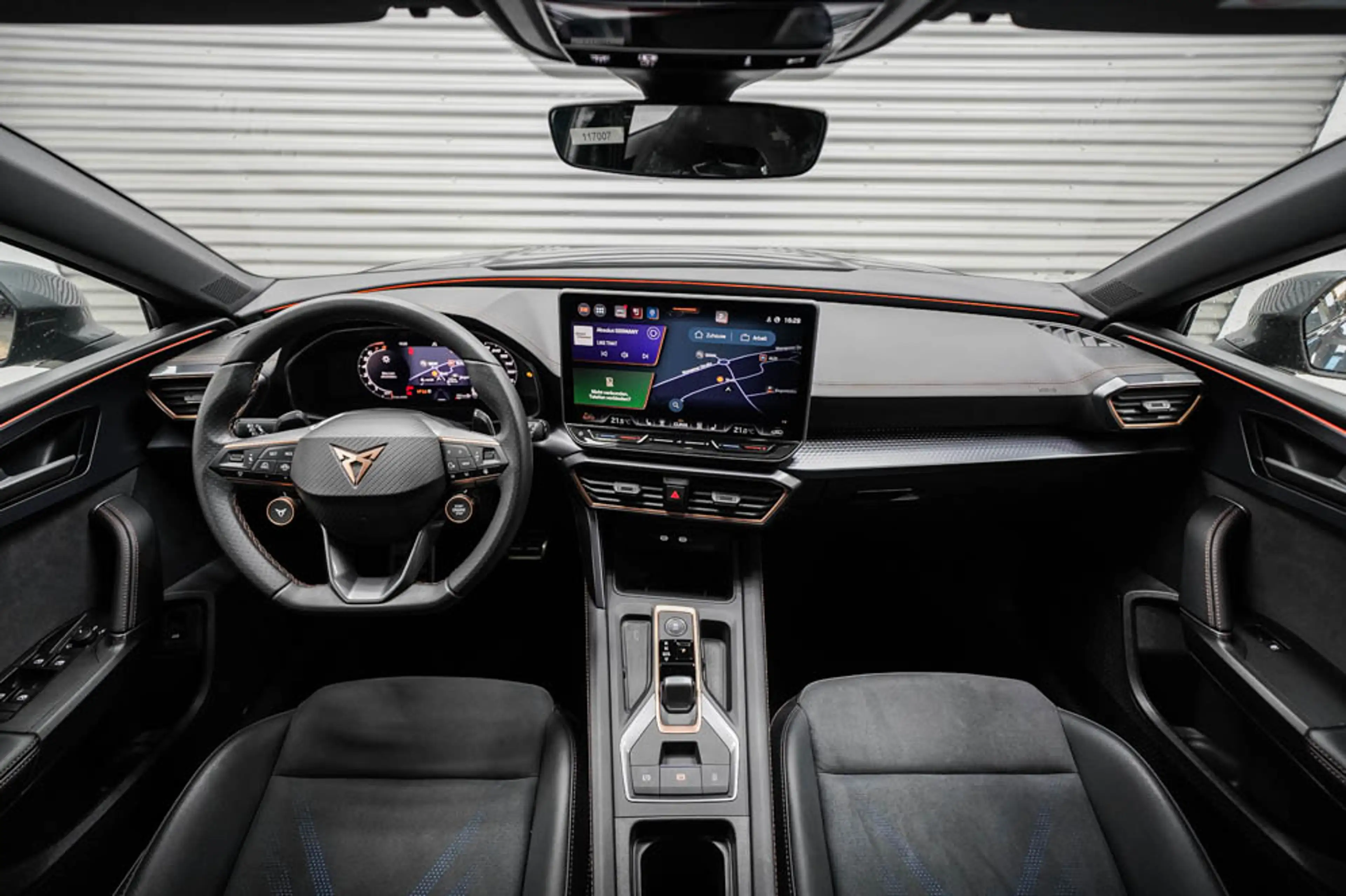 CUPRA Leon ST 2,0 TSI DSG 4x4 VZ - LAGER — photo 6