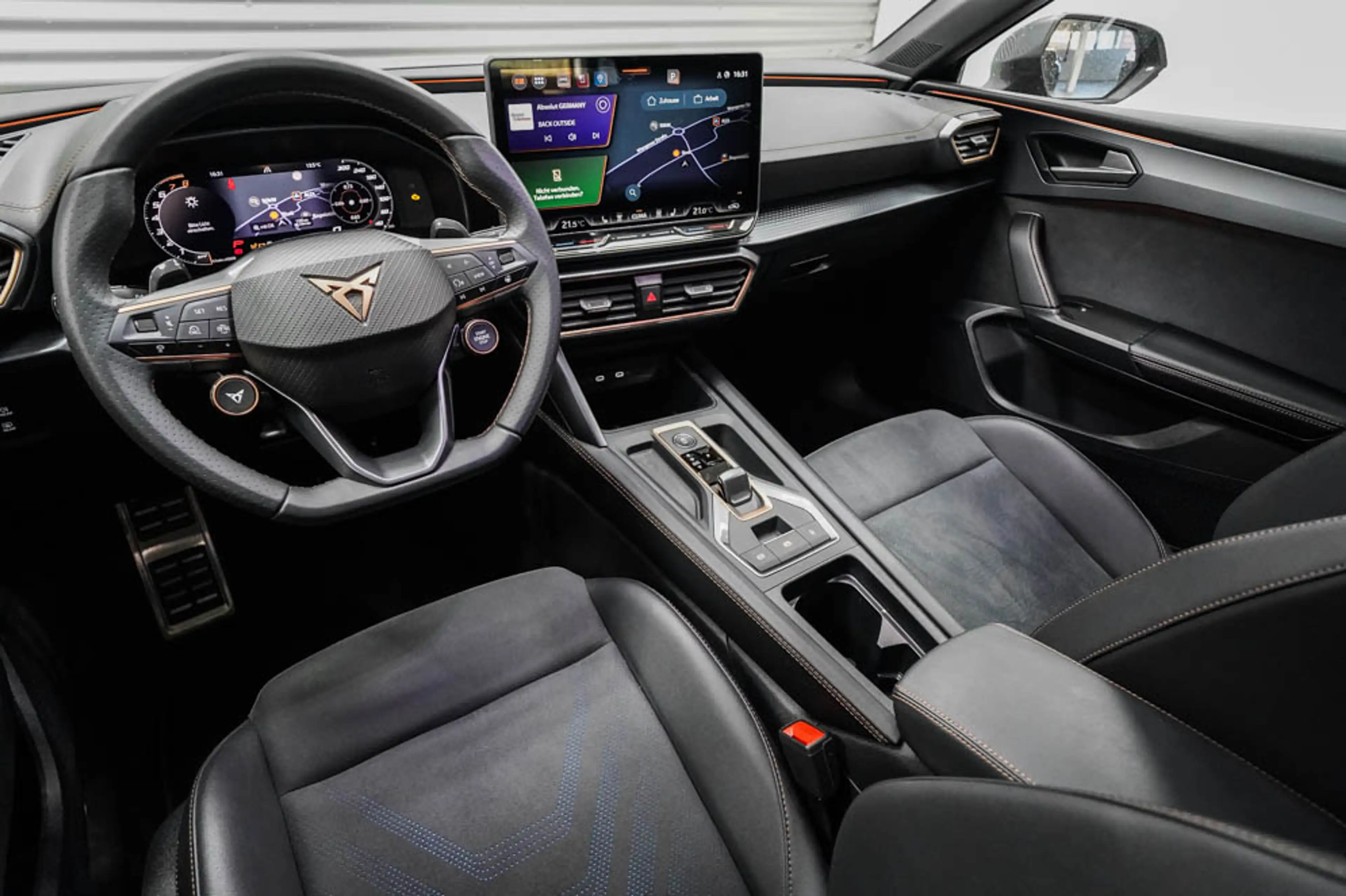 CUPRA Leon ST 2,0 TSI DSG 4x4 VZ - LAGER — photo 7