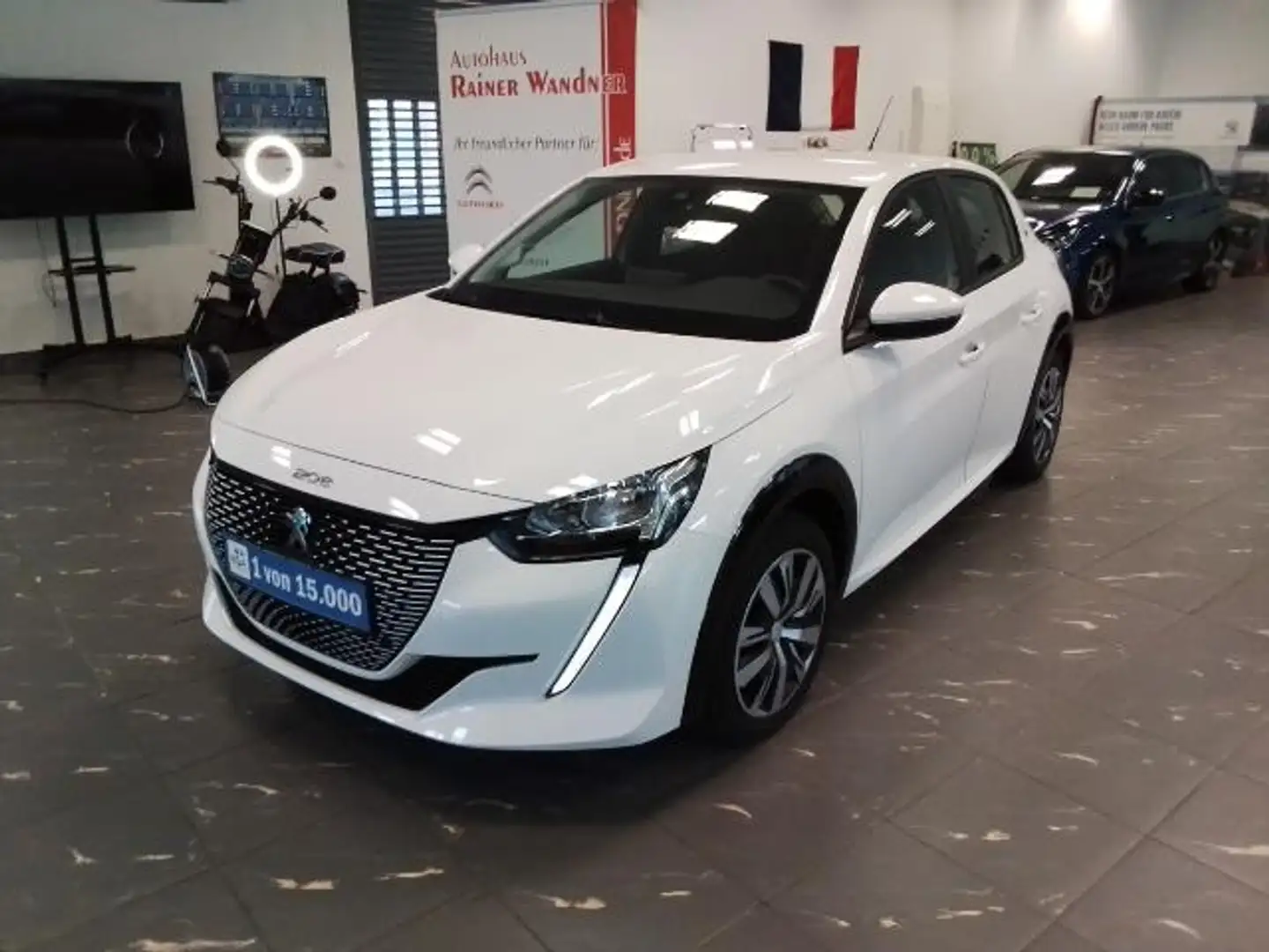Peugeot 208 Elektromotor 136 Active - 1