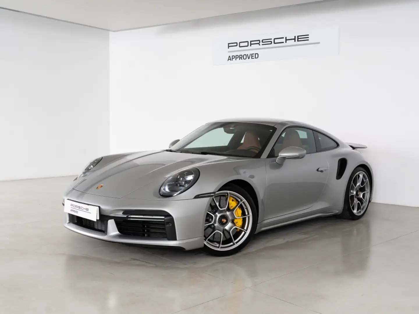 Porsche 992 Turbo S Coupé PDK Gris - 1