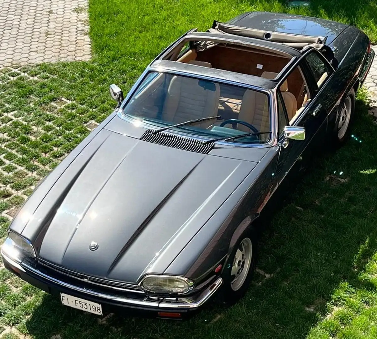 Jaguar XJSC targa Gri - 2