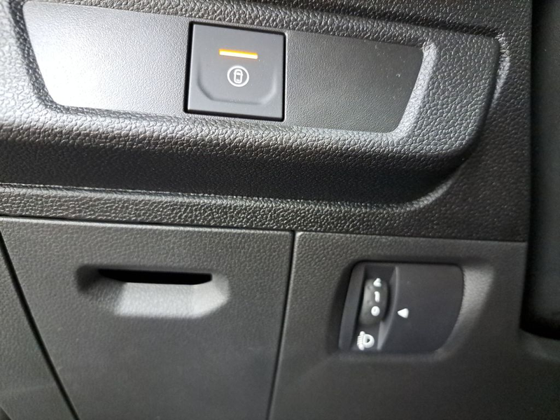 Dacia Jogger TCe 110 Expression RFK SHZ LED — photo 9