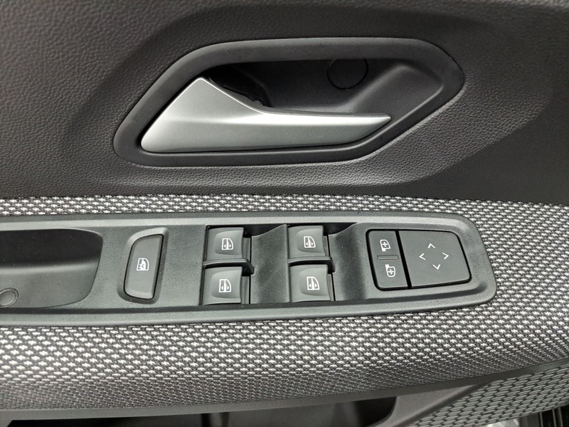 Dacia Jogger TCe 110 Expression RFK SHZ LED — photo 10