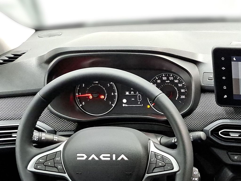 Dacia Jogger TCe 110 Expression RFK SHZ LED — photo 13