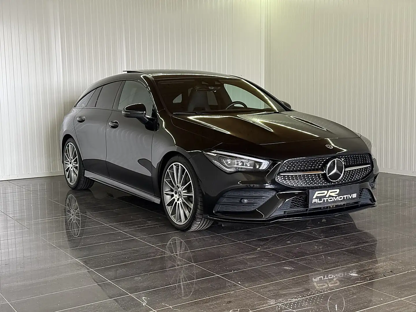 Mercedes-Benz CLA 220 d Shooting Brake AMG-Line Aut.*BURMESTER*LED*PANO* Schwarz - 2