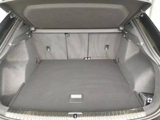 Audi RS Q3 Audi RS Q3 Sportback Ansicht 17