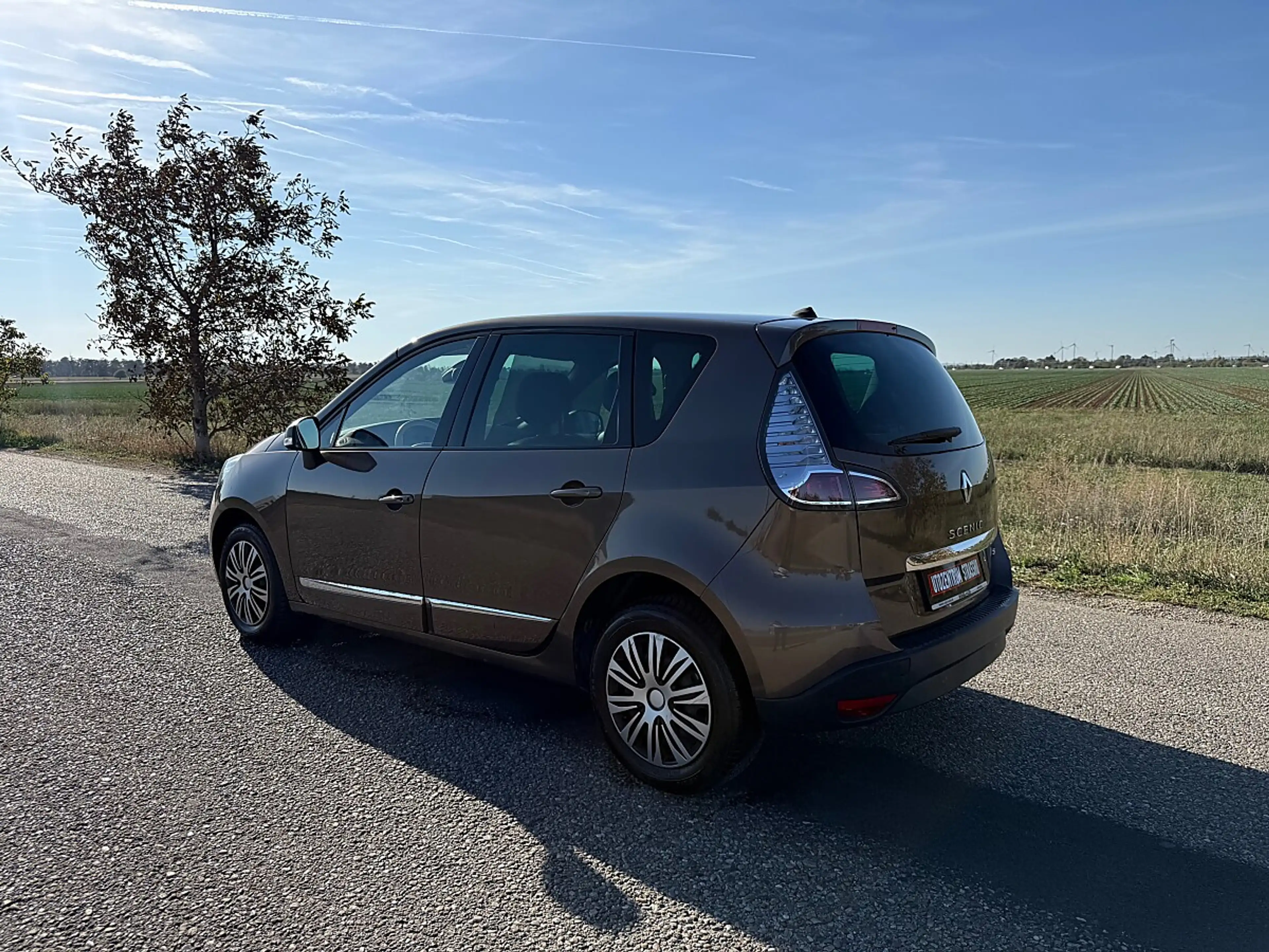 Renault Scenic Scénic dCi 110 EDC Privilège — photo 5
