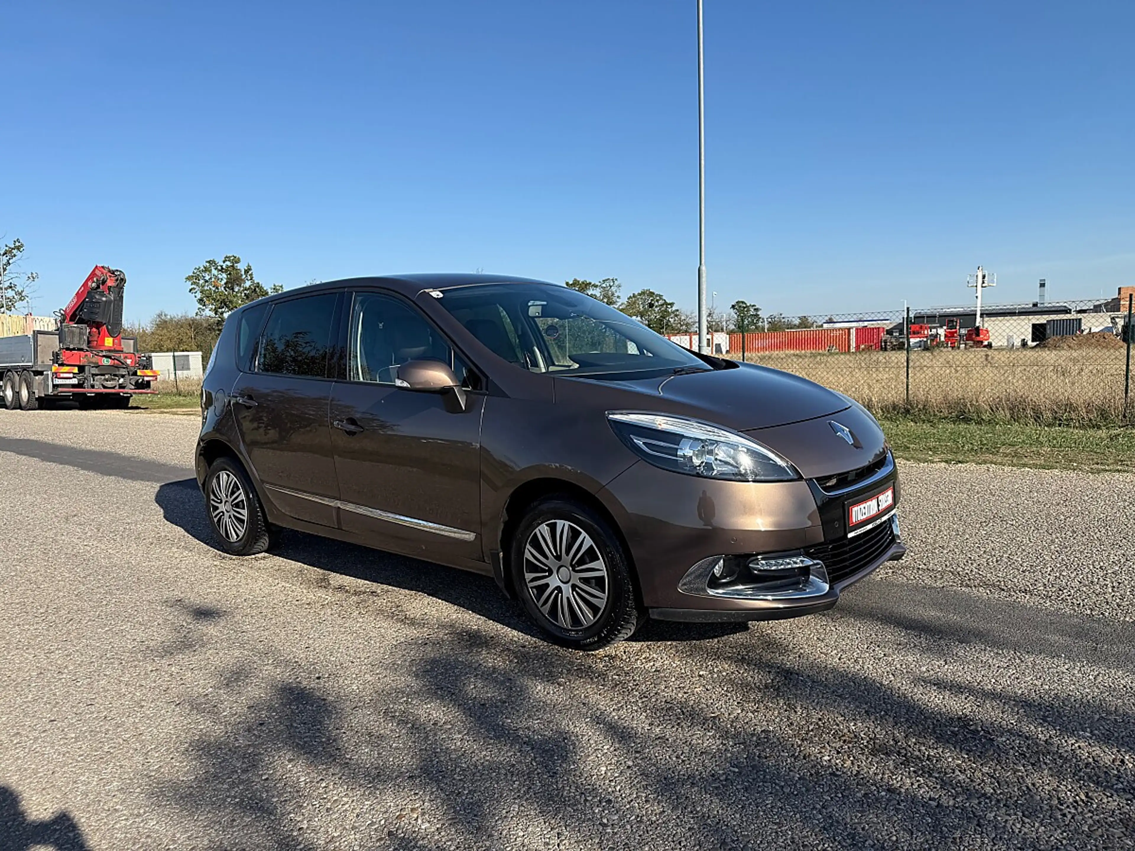 Renault Scenic Scénic dCi 110 EDC Privilège — photo 2